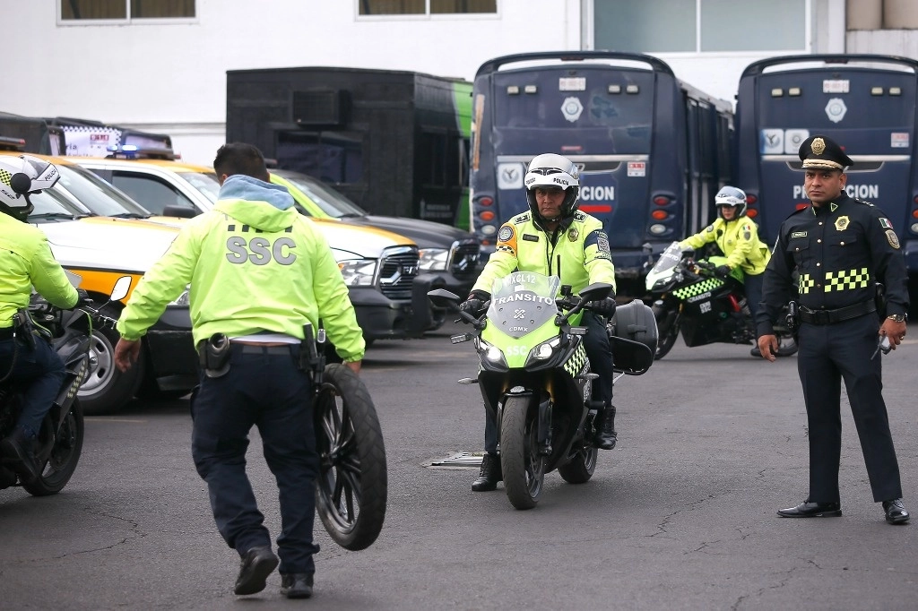 Iniciaron los operativos por vacaciones de verano en terminales de autobuses y carreteras. Foto María Luisa Severiano / Archivo
