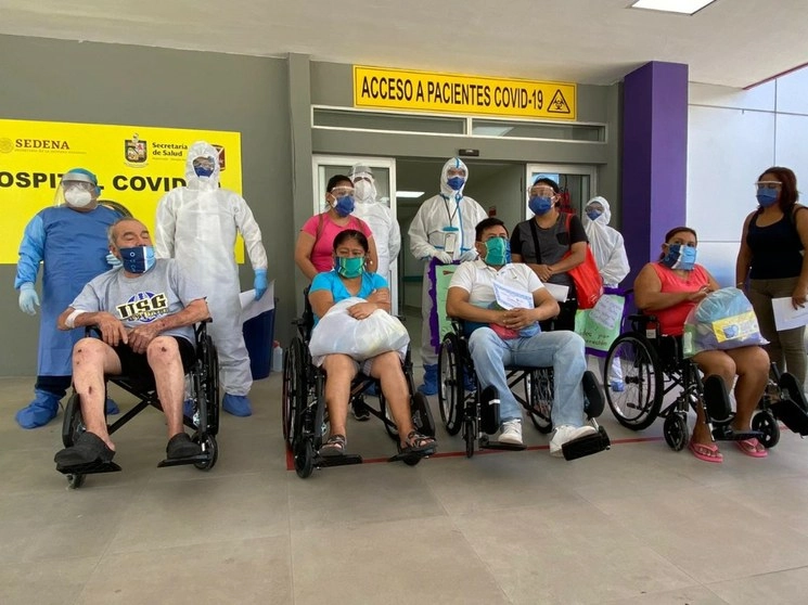 Los pacientes estuvieron en estado grave y lograron superar la enfermedad. Foto La Jornada