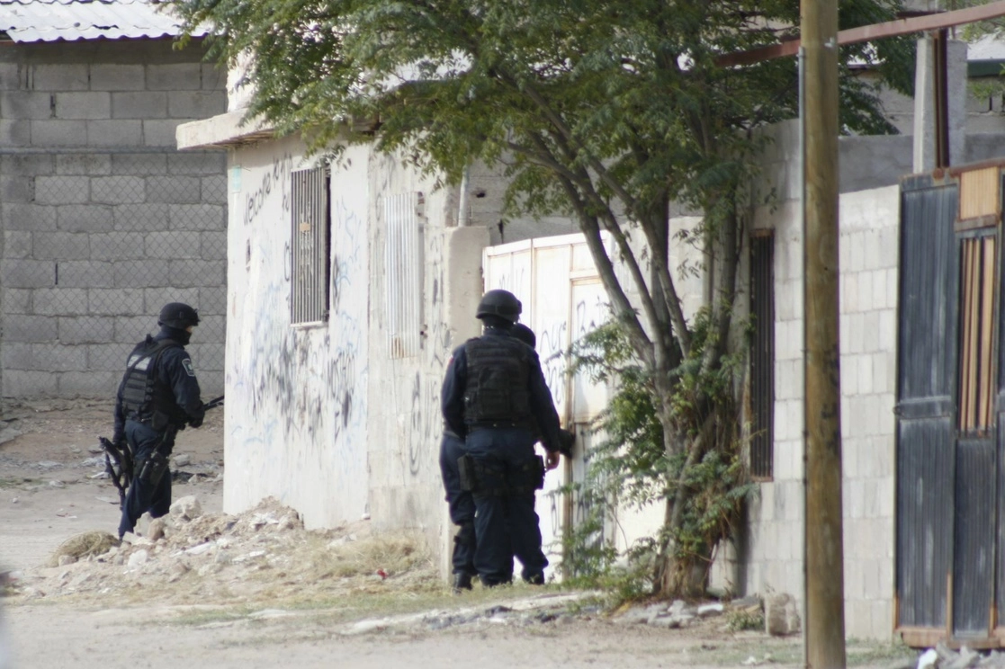 Durante un operativo en Ciudad Juárez, Chihuahua. Foto Cuartoscuro / Archivo