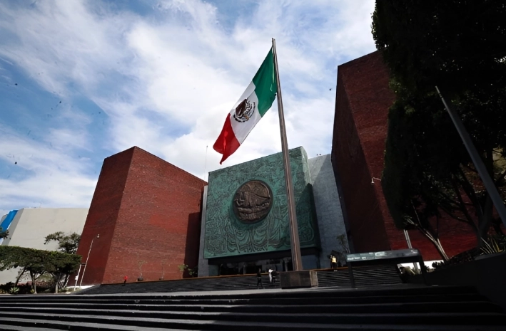 Fachada de la Cámara de Diputados en la Ciudad de México. Foto Cristina Rodríguez / Archivo