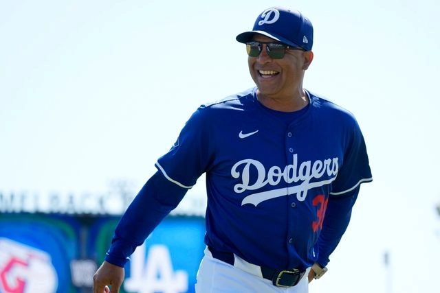 El entrenador de los Dodgers de Los Angeles, Dave Roberts en imagen de archivo. Foto 