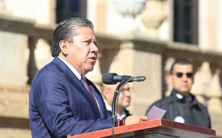 David Monreal Ávila, gobernador de Zacatecas ofreció una liquidación y compensación a personal de la Fiscalía que mantienen un paro de labores. Foto @DavidMonrealA