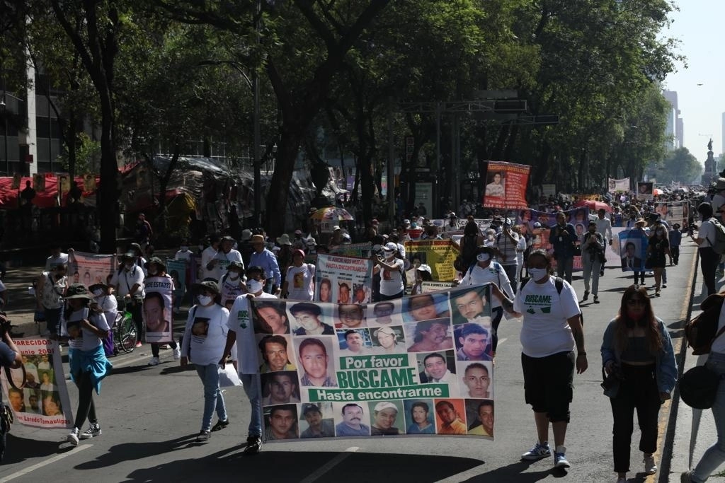 Marcha en la Ciudad de México por las desaparecidas, en imagen de archivo. Foto Yazmín Ortega Cortés
