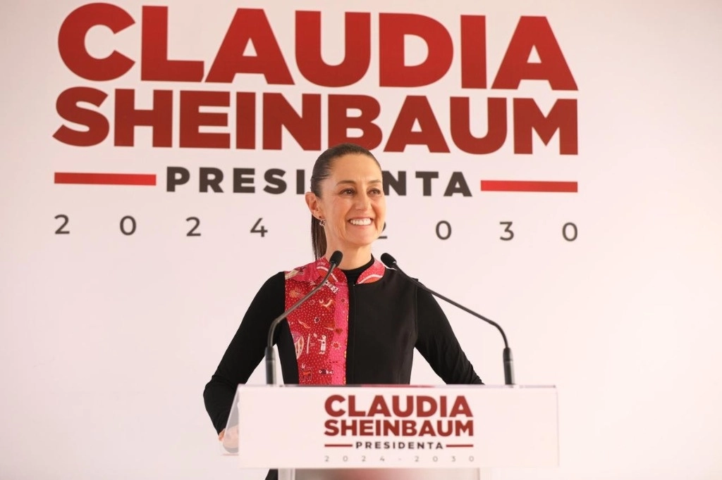 La virtual presidenta electa, Claudia Sheinbaum, durante su conferencia de prensa, realizada en la casa de transición, en la alcaldía Iztapalapa, Ciudad de México, el 22 de julio de 2024. Foto Pablo Ramos