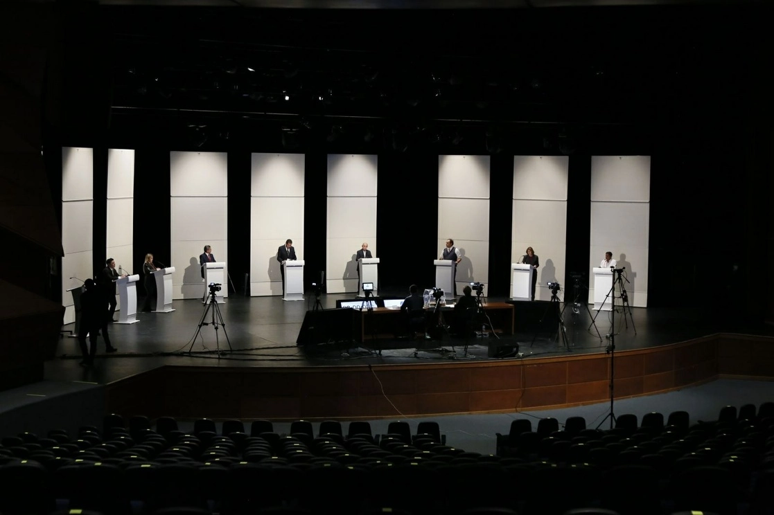 Candidatos a la gubernatura de San Luis Potosí durante el debate realizado ayer. Foto cortesía Ceepac