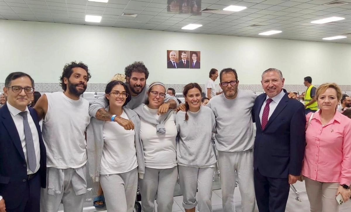 Los activistas mexicanos participaron junto a otros 400 delegados en la flotilla con ayuda humanitaria para Gaza, la cual fue interceptada por el ejército israelí en aguas internacionales. Foto 
