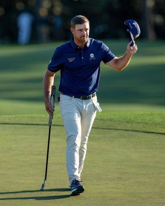 El estadunidense Bryson DeChambeau firmó una tarjeta de -13 en la segunda ronda de la competencia 