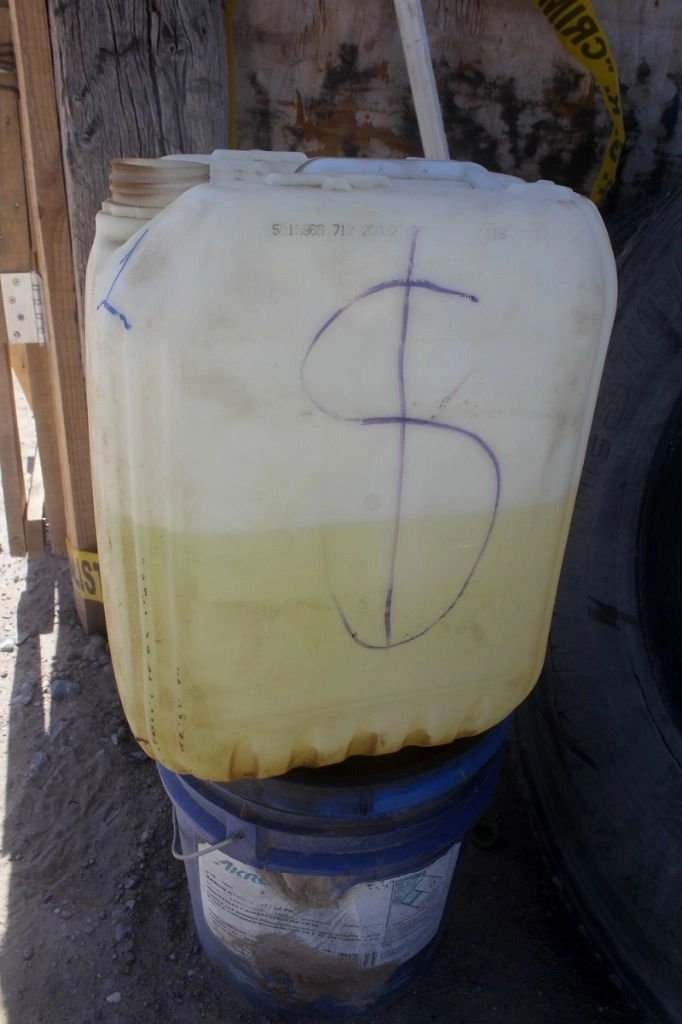 El inmueble de la colonia Popotla, en la alcaldía Miguel Hidalgo, se encontraron bidones de diesel. Foto Cuartoscuro / Archivo