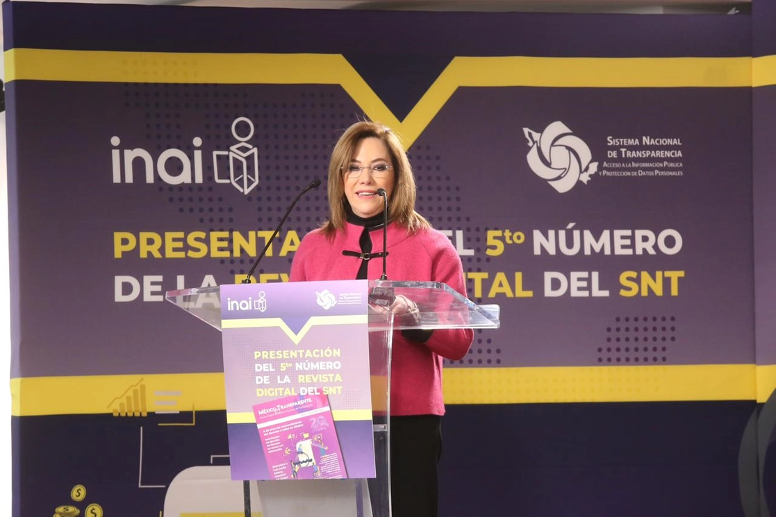 La comisionada presidenta del Inai, Blanca Lilia Ibarra, en la presentación del reciente número de 'México Transparente', el 16 de enero de 2023. Foto tomada del Twitter del @INAImexico