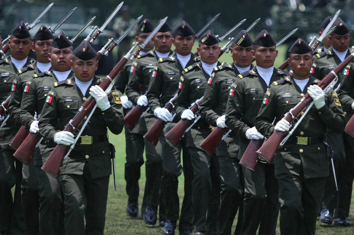 Las autoridades militares precisaron que en los diversos mandos territoriales se realizaron estas ceremonias de ascensos para reconocer el esfuerzo y dedicación del personal militar.