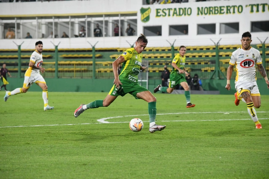 Braian Romero metió tres goles para Defensa y Justicia en las semifinales de este sábado. Foto @ClubDefensayJus
 