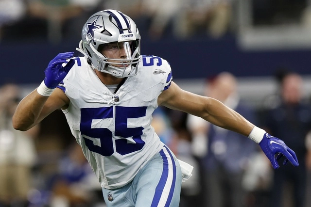 “Estamos orgullosos de que llevara la estrella en su casco”, dijo el propietario de los Cowboys, Jerry Jones. Foto Ap