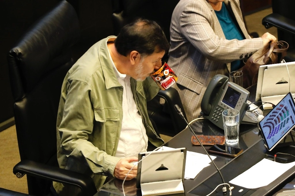 Gerardo Fernández Noroña, presidente del Senado, dijo que el listado de candidatos al Poder Judicial se entregó en tiempo al INE. Foto Germán Canseco