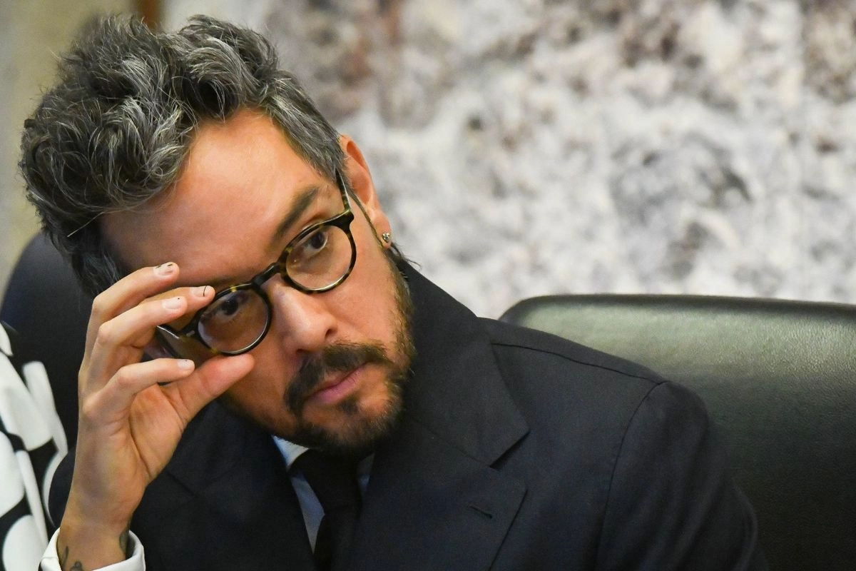 Genaro Lozano, durante su comparecencia ante la Primera Comisión de Asuntos Políticos e Internacionales de la Comisión Permanente del Congreso de la Unión en la que se sometió a discusión la aprobación del dictamen que lo avala como embajador de México ante Italia, ayer antes de ser ratificado 