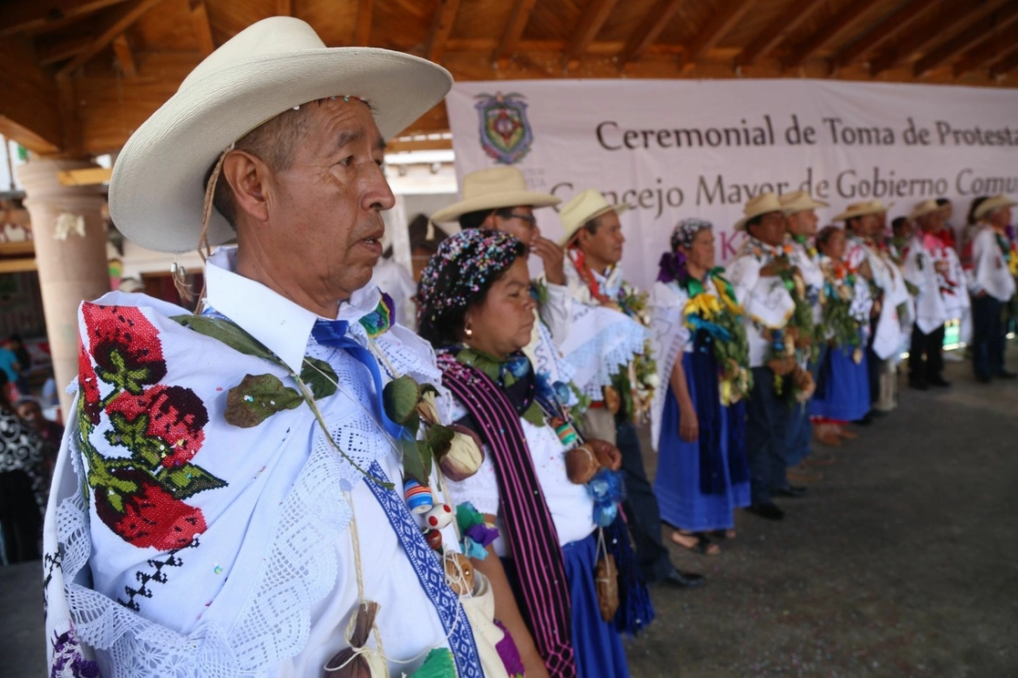 El tercer Concejo Mayor del pueblo de Cherán, Michoacán, regido bajo el sistema de usos y costumbres. Foto Cuartoscuro / Archivo