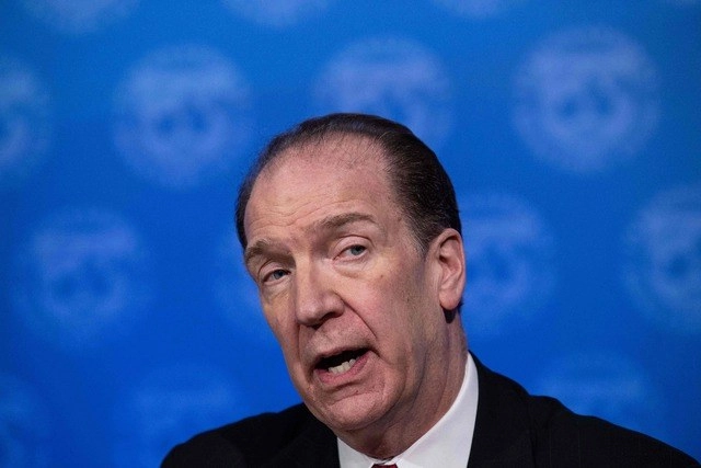 David Malpass, presidente del Banco Mundial, reconoció que la previsión hecha hace unos días por el organismo, que 60 millones de personas se verían empujadas a la pobreza extrema, ahora resulta corta. Foto Afp / Archivo
