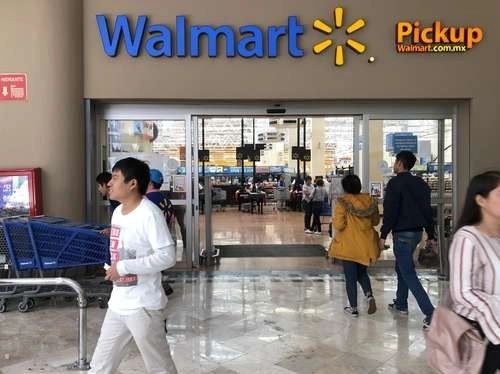 Tienda de Walmart México en imagen de archivo. Foto Yazmín Ortega