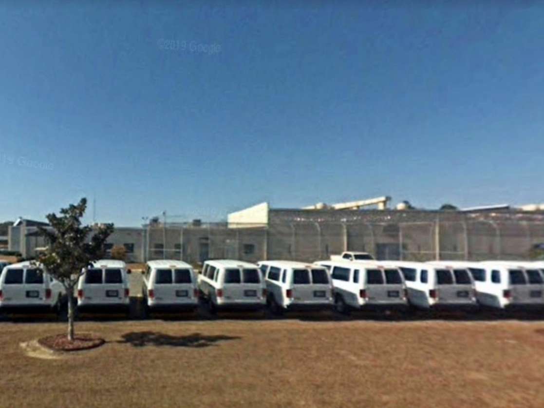El Centro de Detención Migratoria de Irwin (ICDC, por sus siglas en inglés), en Georgia. Imagen tomada de Google Maps