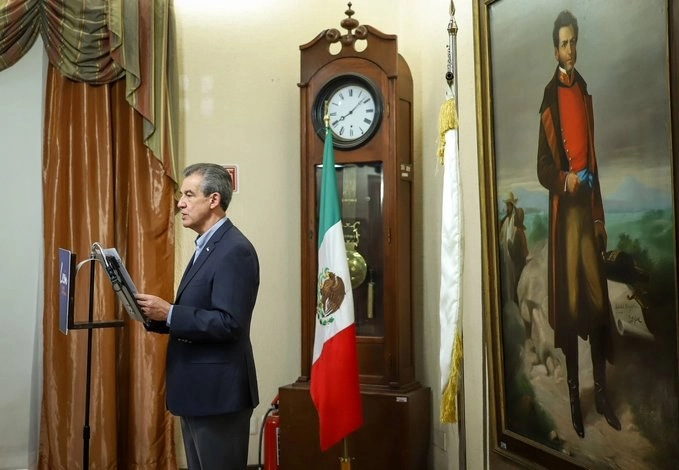 Héctor López Santillana, presidente municipal de León, Guanajuato. Foto tomada del Twitter de @hlsantillana