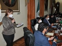 En la sesión de Ayuntamiento, realizada la noche del jueves, la contralora informó que interpusieron una denuncia penal. Foto Carlos García