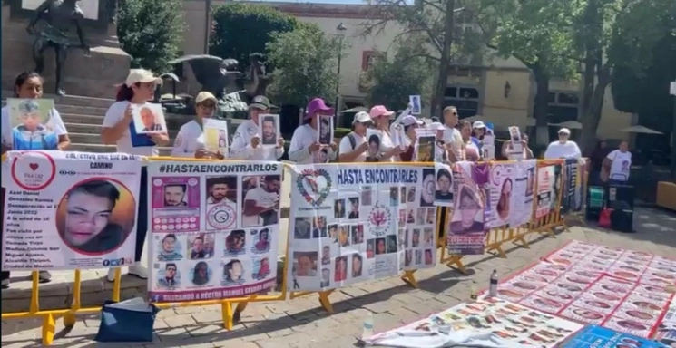 Los padres buscadores se manifestaron este miércoles. Foto Ricardo Montoya