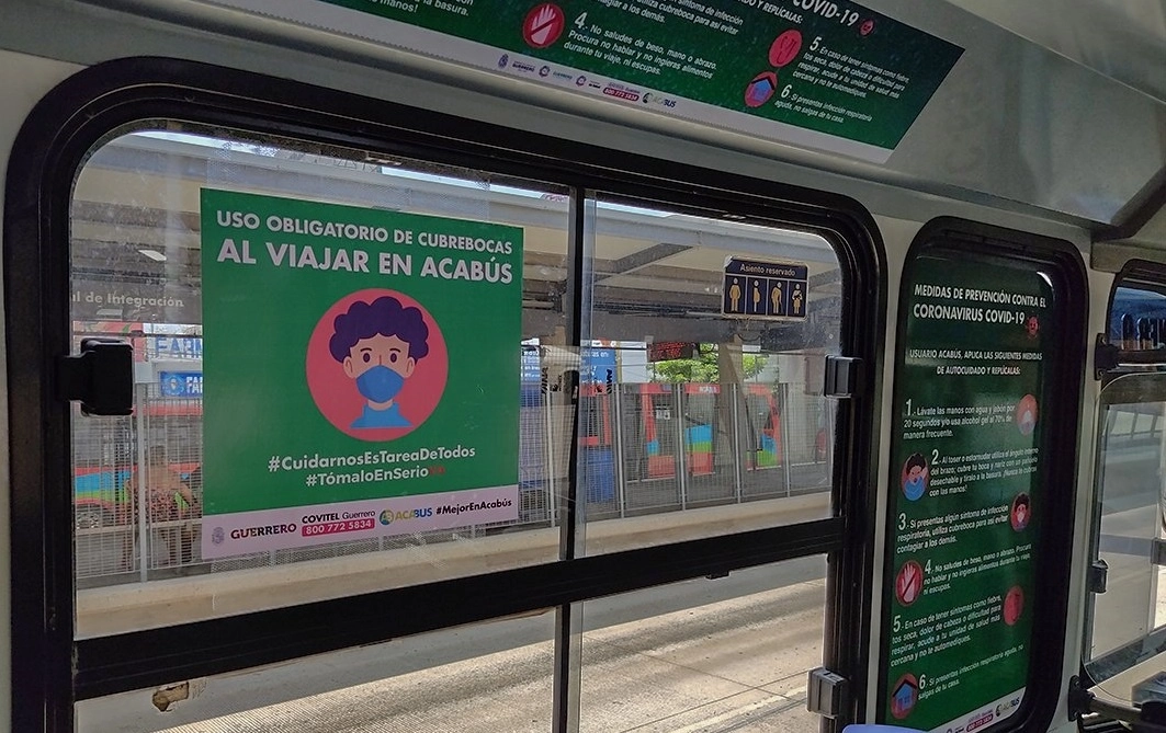 Transportistas del Acabus, en Acapulco piden apoyo ante el despido masivo injustificados. Foto @AcabusOficial