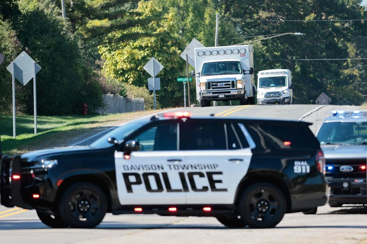 El departamento de Los Ángeles tarda un promedio de 281 días en comenzar a procesar las solicitudes, violando una ley de California que requiere revisiones iniciales dentro de 90 días, según la demanda.