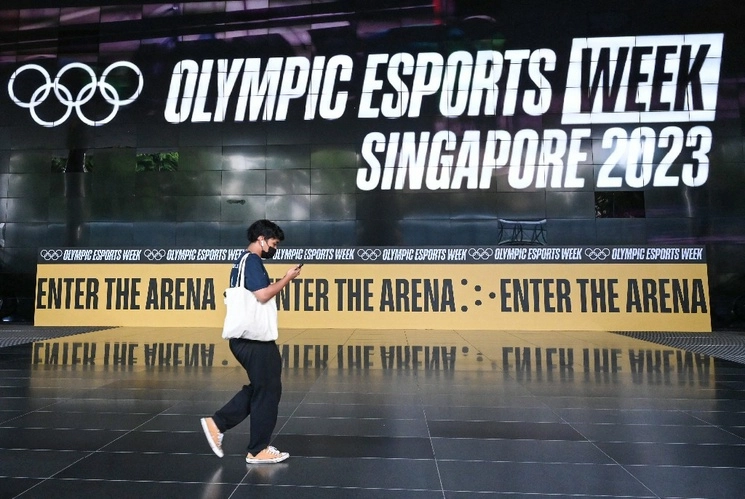 Aunque la primera semana olímpica del esport se celebra en Singapur de jueves a domingo, no existe actualmente "ninguna conversación sobre su integración en el programa olímpico", dijo el responsable de estas modalidades en el COI, Vincent Pereira. Foto Afp