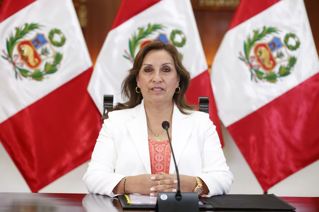 La presidenta de Perú, Dina Boluarte, durante un llamado a los líderes de las marchas de oposición a una reunión en el Palacio de Gobierno, el pasado 17 de enero. Foto Europa Press 