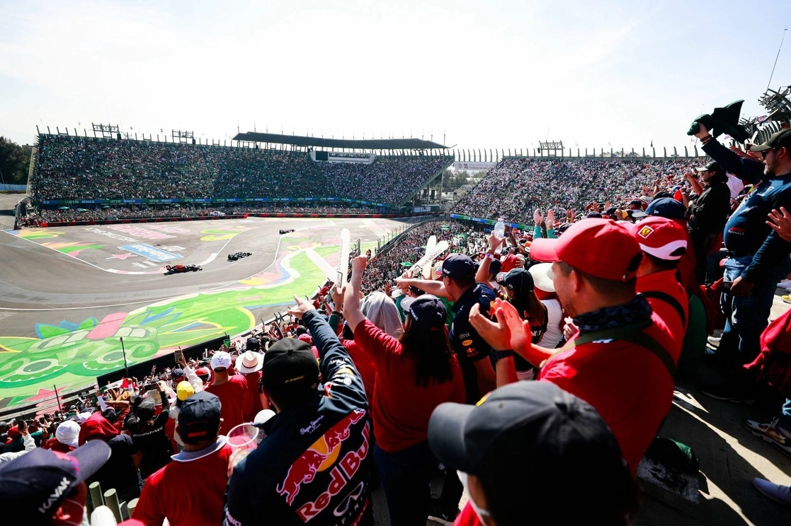 Canaco prevé que la edición de 2022 del GP de México recaude  13.6 por ciento más que el año pasado. Foto Cuartoscuro / Archivo 