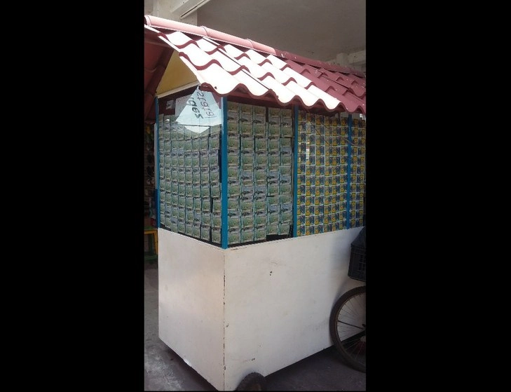 La SSPC del Estado de Tabasco desalojó a los puestos ambulantes del mercado público de Tamulté. Foto tomada del Twitter de @MercadodTamulte