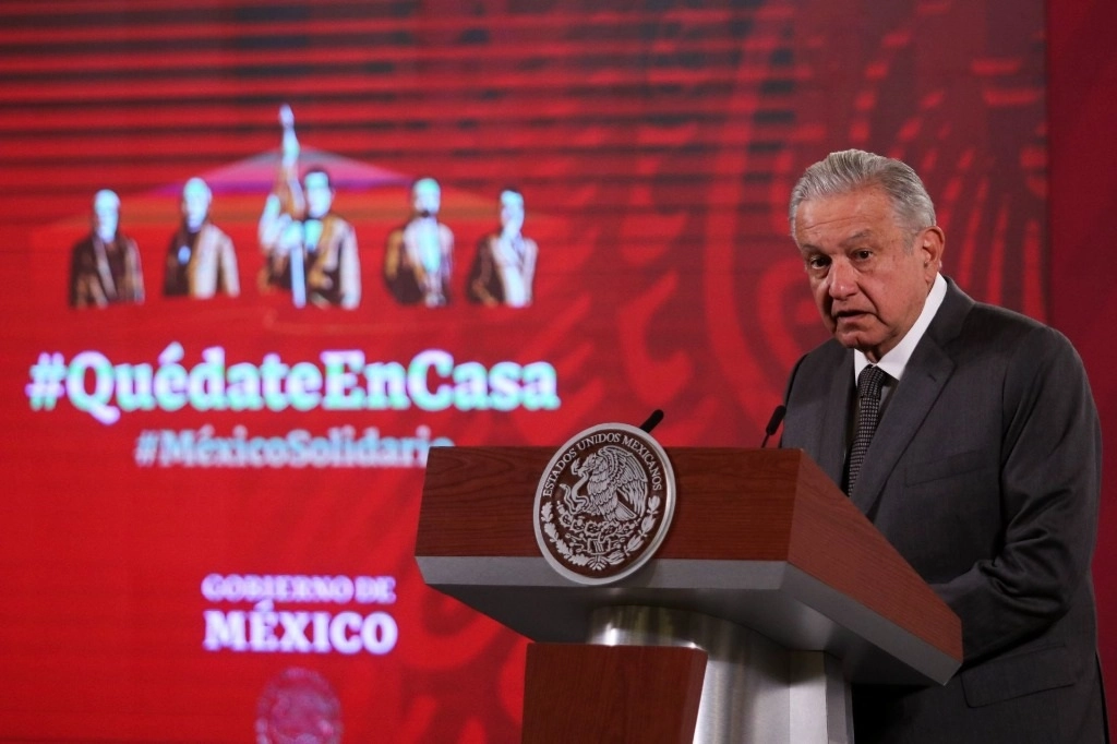 El presidente Andrés Manuel López Obrador durante su conferencia presidencial matutina en Palacio Nacional, en la Ciudad de México, el 6 de octubre de 2020. Foto Cuartoscuro