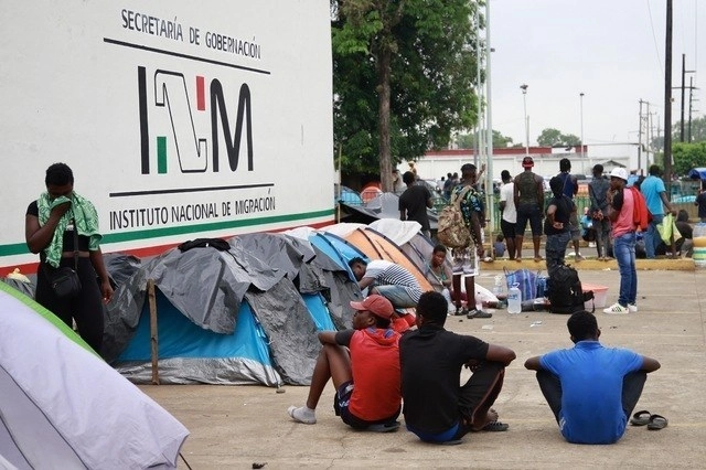 Migrantes a su paso por la estación migratoria Siglo XXI ubicada en el estado de Chiapas. Foto Luis Castillo / Archivo

