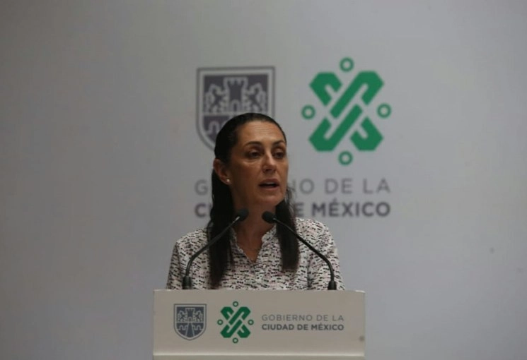 La jefa de Gobierno en CDMX, Claudia Sheinbaum, anuncia el Maratón CDMX, el cual se realizará durante el mes de agosto. Foto Jesús Villaseca