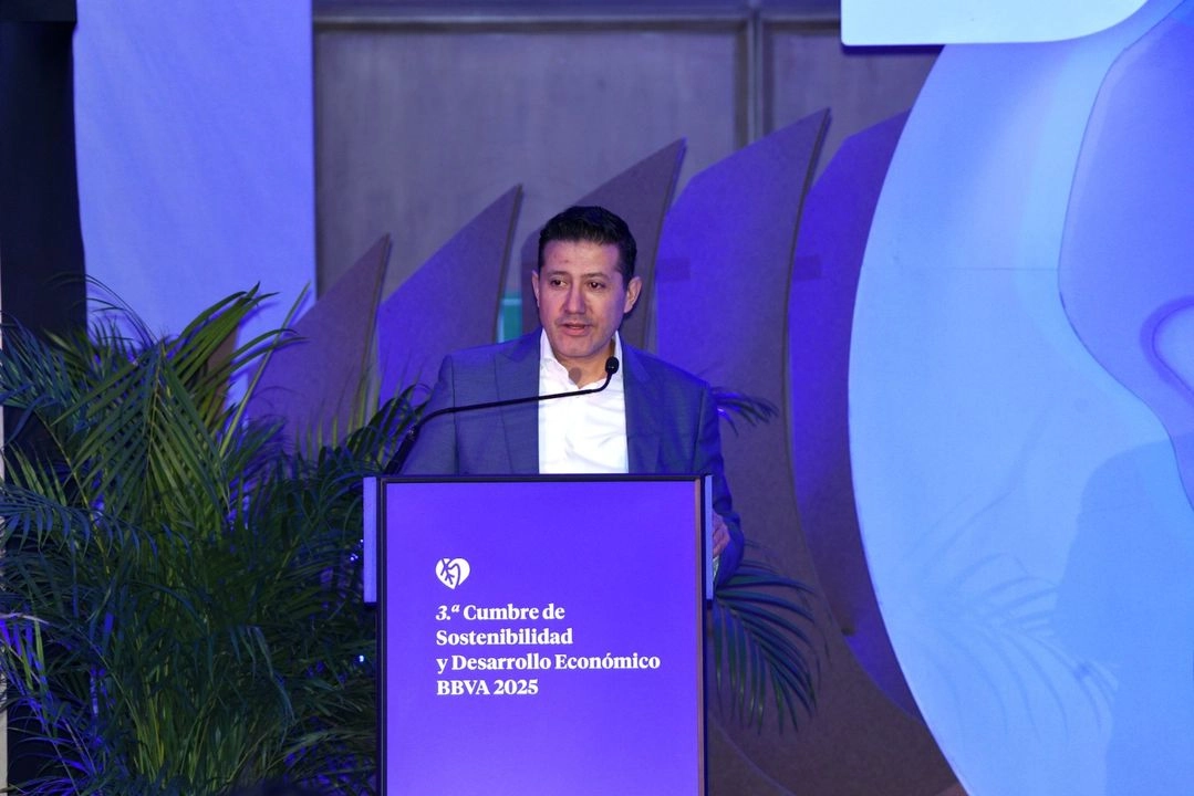 Mauricio Rodríguez Alonso, subdirector de la Comisión Nacional del Agua señaló que la distribución justa del agua actualmente, presenta muchos obstáculos. Foto 
