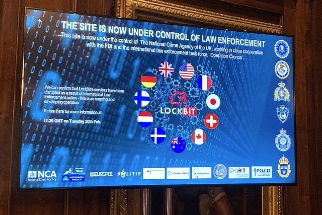 Una operación policial internacional dirigida por la Agencia Nacional contra el Crimen desarticularon una banda de ciberdelincuentes. Foto Ap
