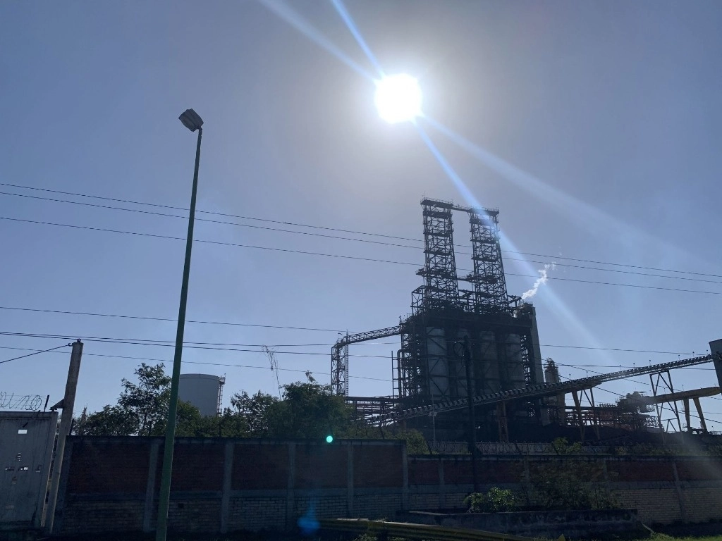 El diputado local de Morena Waldo Fernández González dijo que la denuncia por parte de la Secretaría de Medio Ambiente a la refinería de Pemex, en Cadereyta, es parte de una política ambiental selectiva, y es más que nada un “petardazo”. Foto Cuartoscuro / Archivo