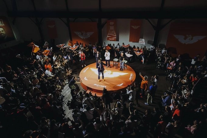 El candidato presidencial de Movimiento Ciudadano continúa con el recorrido por universidad llevando su propuesta política. Foto @AlvarezMaynez