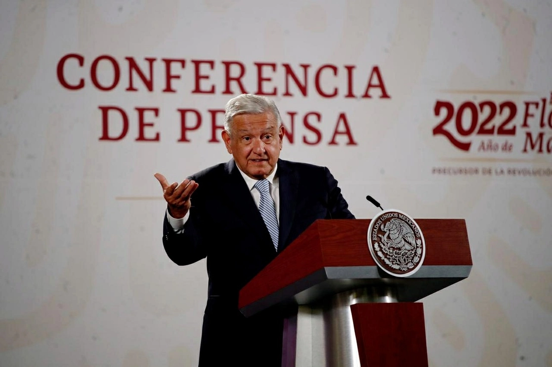 El presidente de México, Andrés Manuel López Obrador, durante su conferencia matutina en Palacio Nacional, en la Ciudad de México, el 24 de agosto de 2022. Foto Cristina Rodríguez
