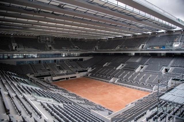 En imagen del pasado 5 de febrero, la cancha central del Roland Garros. Foto Martin Bureau / Pool vía Ap