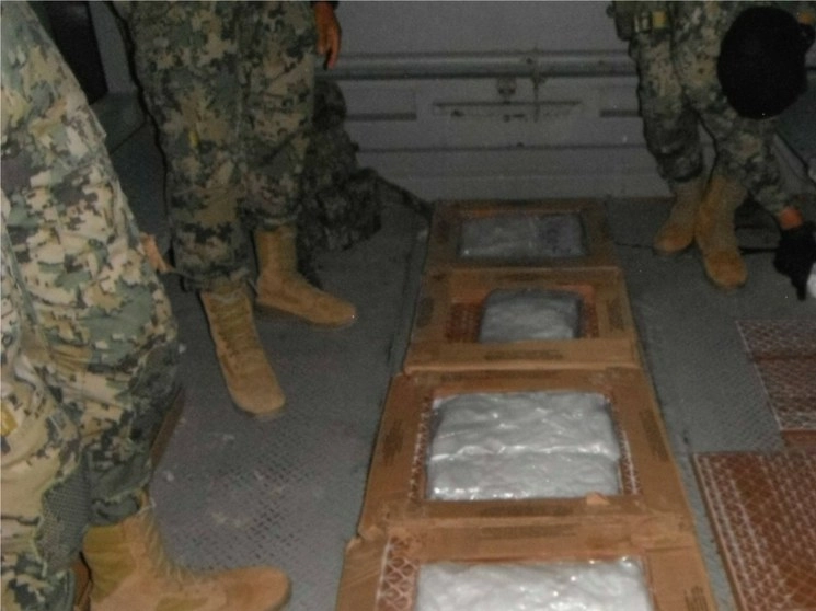 Las piezas estaban en bodegas de una empresa de paquetería, ubicada en La Paz, BCS. Foto cortesía de Semar 