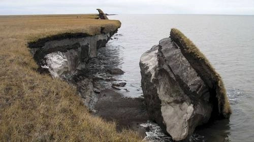 El deshielo del permafrost está liberando metano a la atmósfera. Foto NASA / JPL
