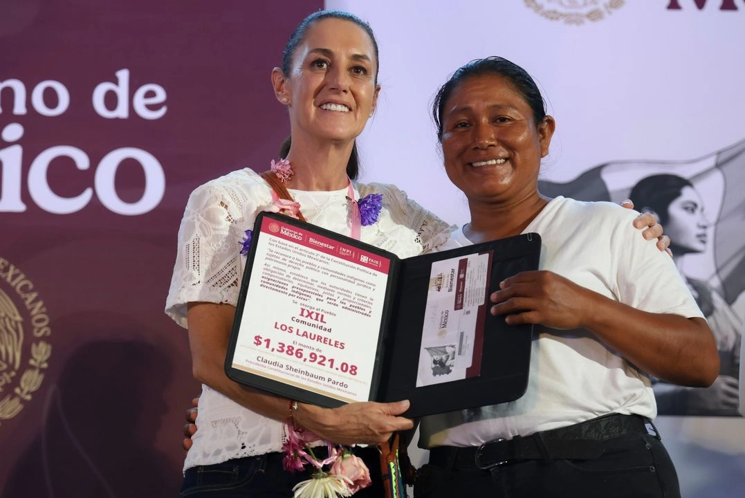 Desde la comunidad K´iche´ de Santo Domingo Kesté, resaltó que la entrega de estos apoyos es producto de la cuarta transformación, que cambió la orientación del gobierno. Foto