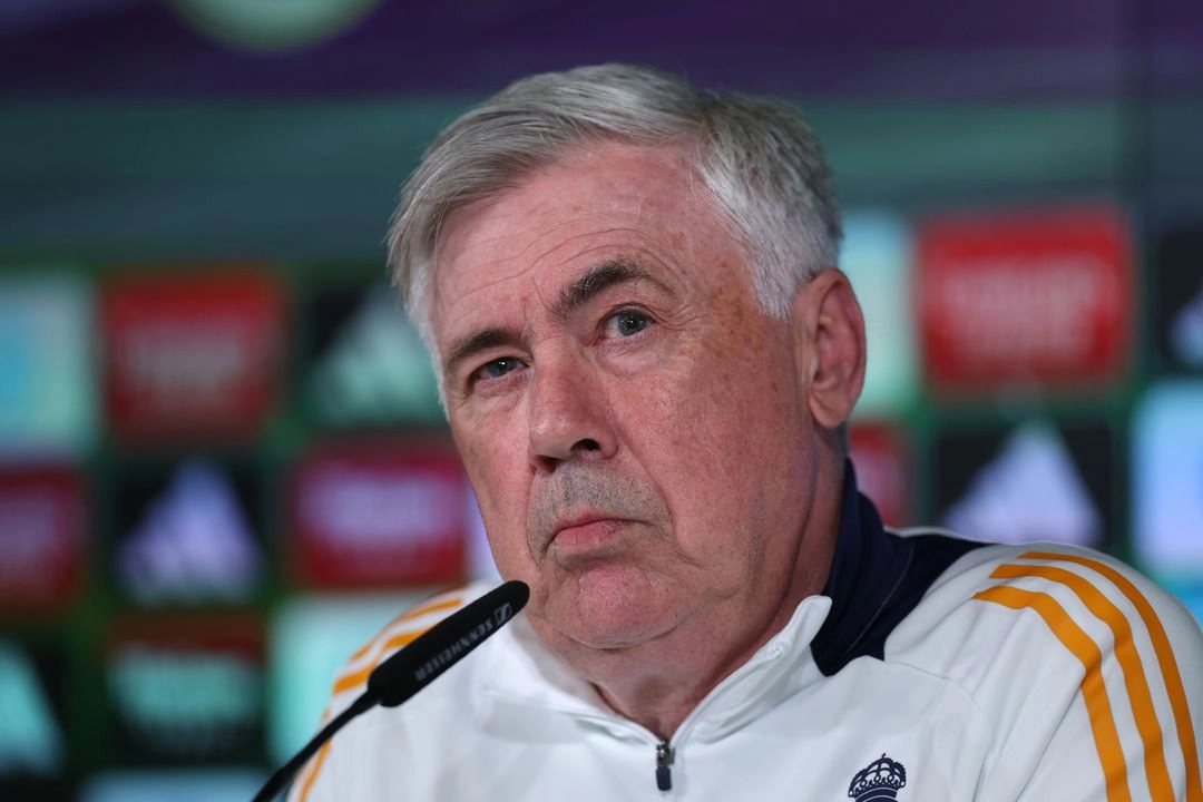 "Desde el día 26 seré entrenador de Brasil, que es un reto, pero hasta entonces soy entrenador del Real Madrid y quiero terminarlo de la mejor manera posible. Estoy centrado en el último tramo de esta aventura espectacular", aclaró Ancelotti, el 13 de mayo de 2025. Foto 