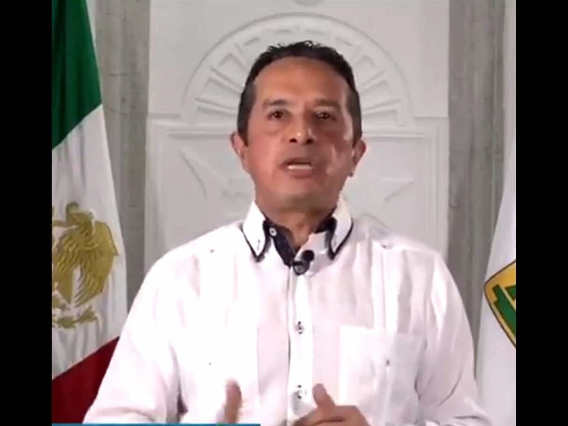 El gobernador de Quintana Roo, Carlos Joaquín González, en imagen de archivo, tomada de un video en su cuenta de Twitter. Foto @CarlosJoaquin