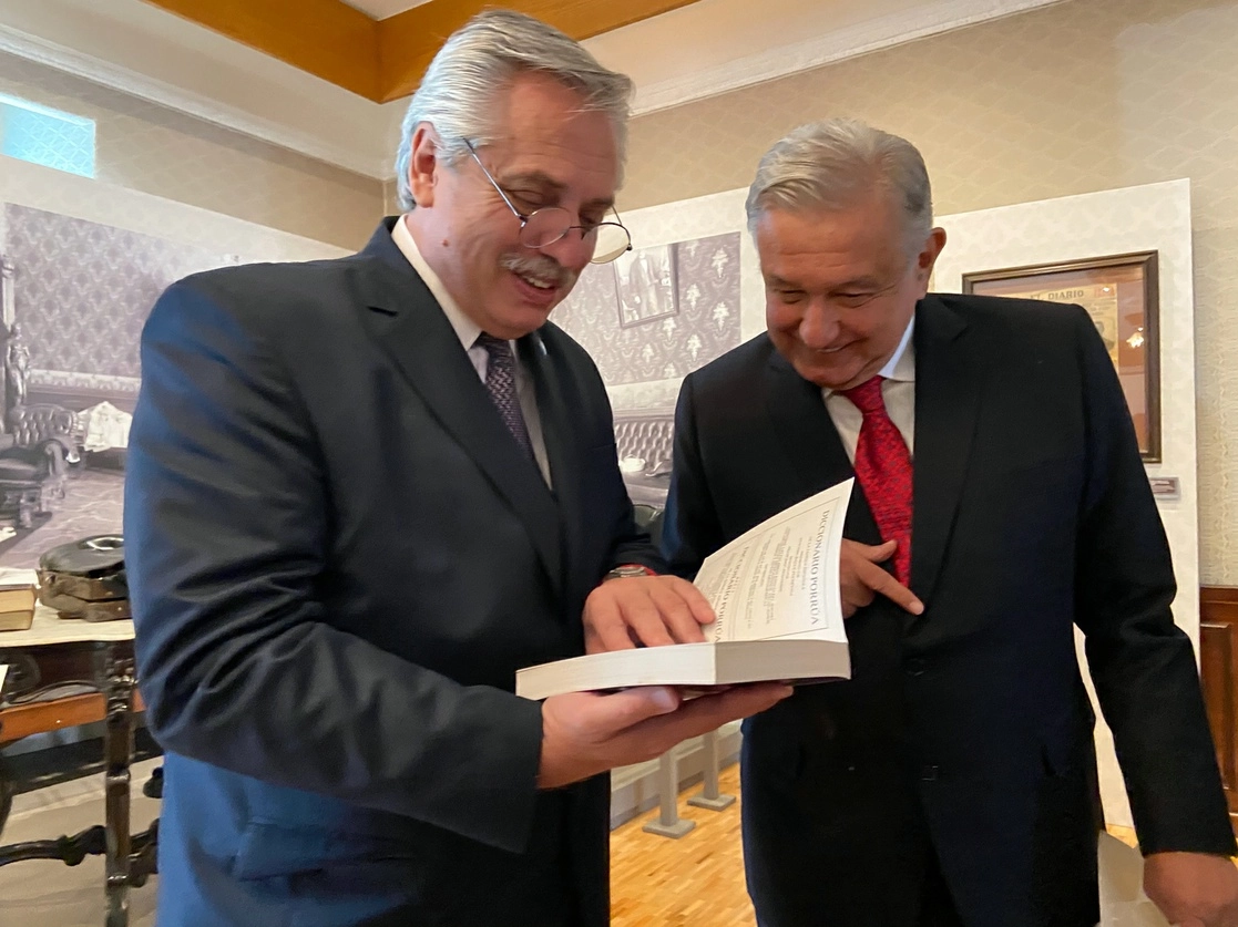 El presidente Andrés Manuel López Obrador envió ánimos y sus deseos de recuperación a su homólogo de Argentina, Alberto Fernández, quien dio positivo a una prueba de Covid-19. Foto Twitter @lopezobrador_