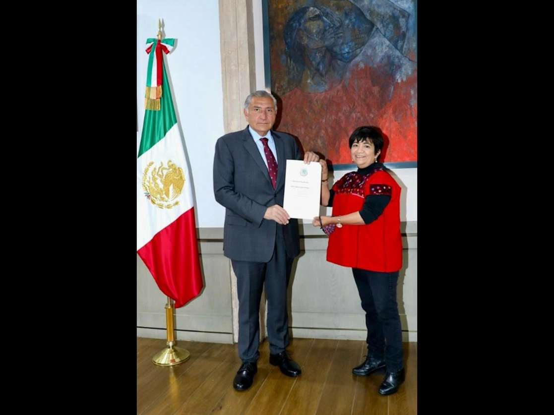 El presidente Andrés Manuel López Obrador designó a Edna Elena Vega como nueva subsecretaria de Ordenamiento Territorial de la Sedatu, el 29 de junio de 2022. Foto tomada del Twitter de @SEGOB_mx