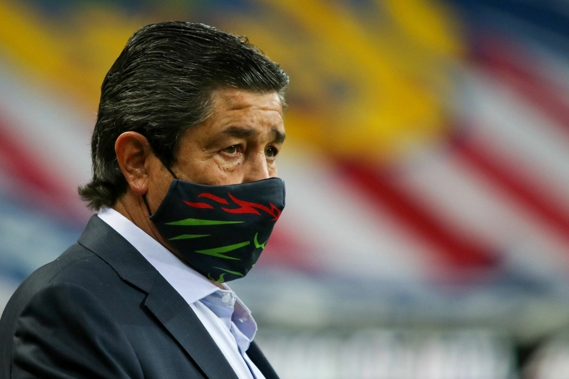 La Federación de Futbol de Guatemala nombró al mexicano Luis Fernando Tena como director técnico de la selección del país centroamericano. Foto Cuartoscuro / Archivo
