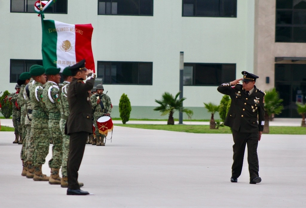 La Sedena designó al general José Manuel Ramírez Martínez como nuevo comandante de la 37 zona militar de Santa Lucía, base estratégica que brinda cobertura a 52 municipios de la región oriente del Estado de México y ubicada a un costado del AIFA, el 11 de julio de 2024. Foto Javier Salinas