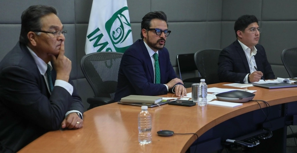 Junta de Gobierno del 
IMSS-Bienestar celebró su sesión extraordinaria numero 17. Foto IMSS